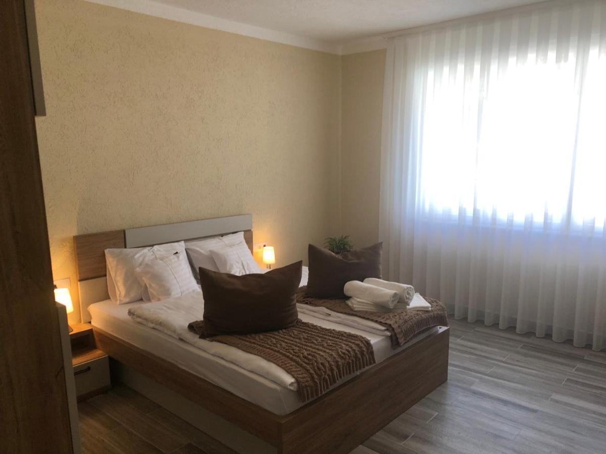 Villa Central House Oradea Exterior foto